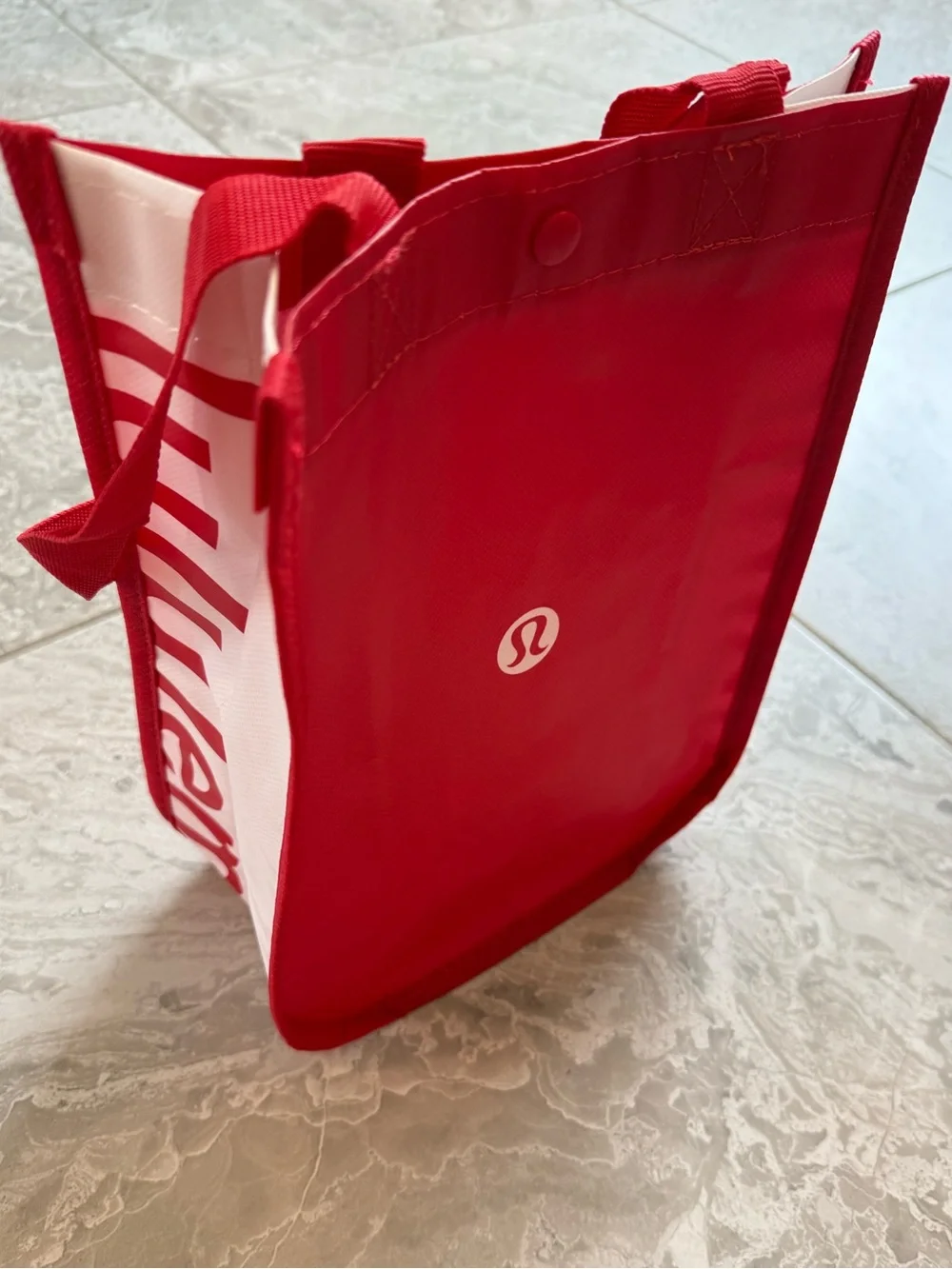 NWT lululemon Red Everyday Tote Bag, Small